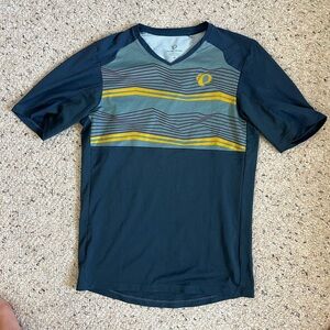 Men’s Pearl Izumi Shirt